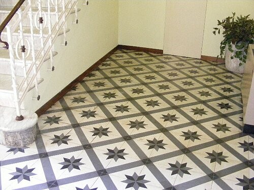 Stunning palazzo townhouse in Casoli - 2