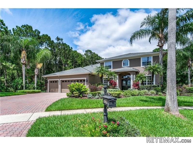 5 bedroom Property For Sale: 11817..