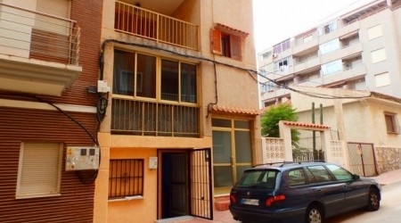 Resale · Apartment · Spain · Costa Bl..