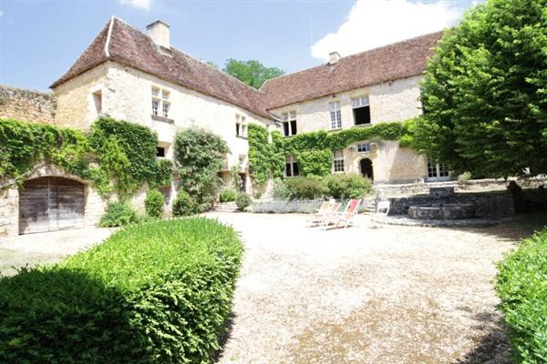 Luxury Castle & Private Estate -..