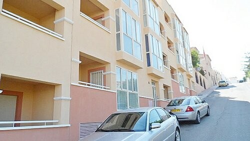 A 2 BEDROOM APARTMENT