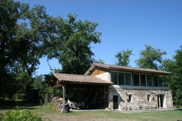 Character For Sale: 33210 LANGON - 2