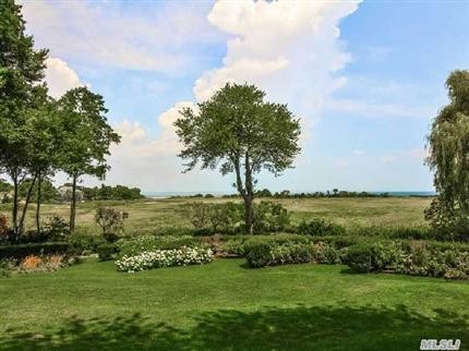 Sands Point, NY, 11050