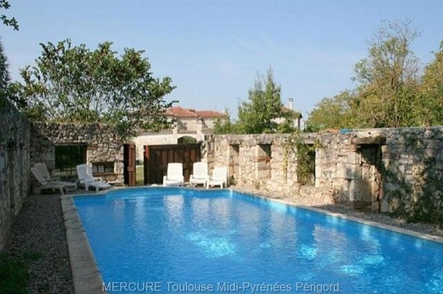 6 bedroom Castle For Sale: 47000.. - 2
