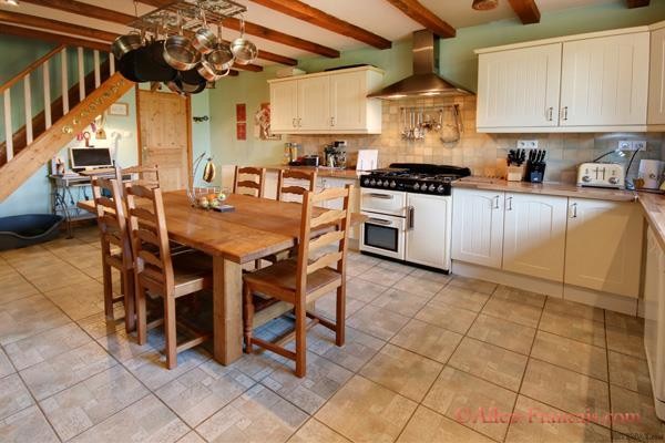 Saint Barbant (Haute Vienne) - 3 bed..