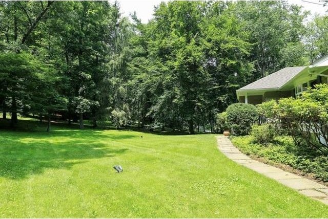 3 bedroom Residence For Sale: Armonk.. - 2