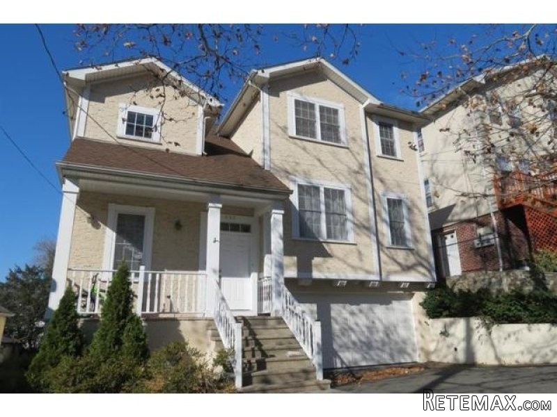 2 bedroom Multi-family For Sale: Mount.. - 2