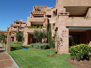 Luxury apartment - 2 Bed - 2.5 Bath -..