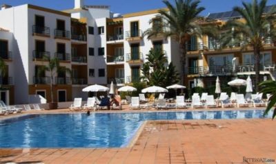 2 Bedroom Apartment For Sale In Tavira..