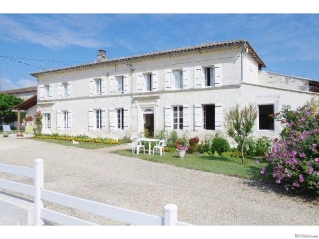 4 Bedroom Gite For Sale
