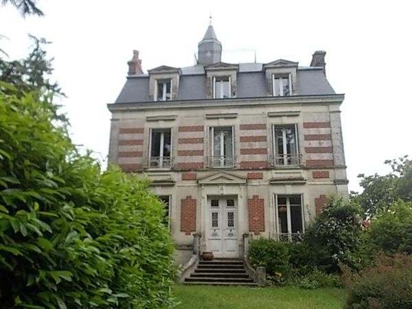 Maison De Maitre Set Amongst The Fruit.. - 2