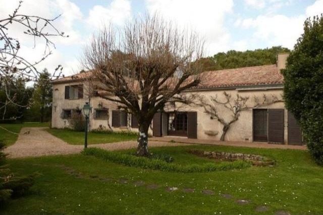 4 bedroom Character For Sale: 86600 30.. - 2