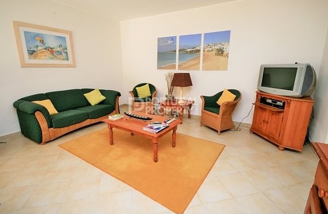 1+1 Bedroom Apartment in Vale do Lobo - 2