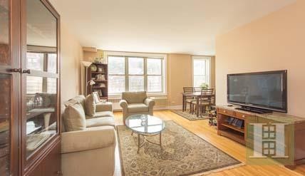 2 bedroom Apartment For Sale: 5715..