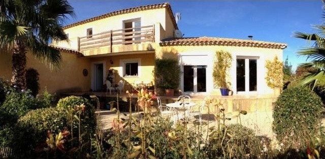 Villa In Valros, France