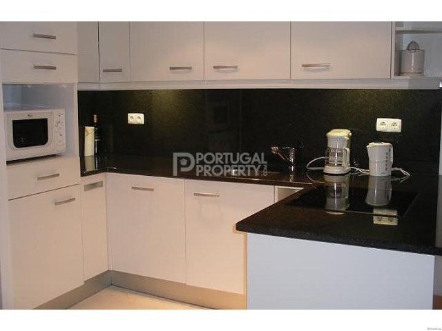 Duplex Apartment Near Quinta do Lago..