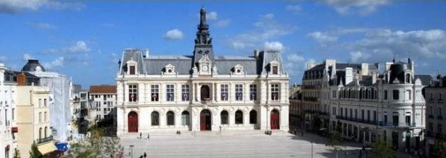 Office For Sale: 86000 POITIERS