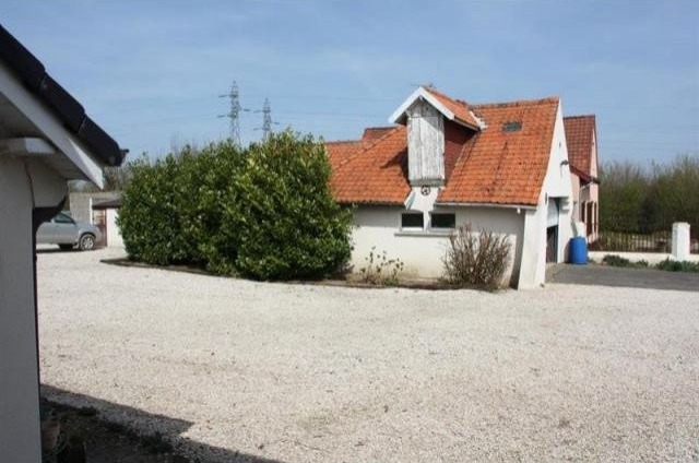 7 bedroom House For Sale: 59500 SECTEUR.. - 2