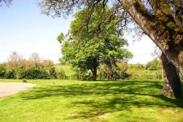 House For Sale: 86000 VIENNE - 2