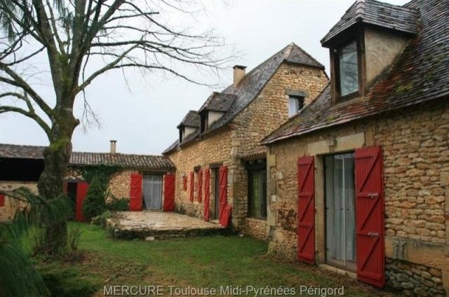 5 bedroom Character For Sale: 24260..