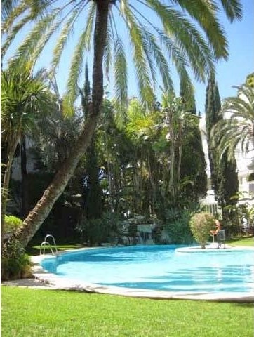 Apartment For Sale: Marbella - 2