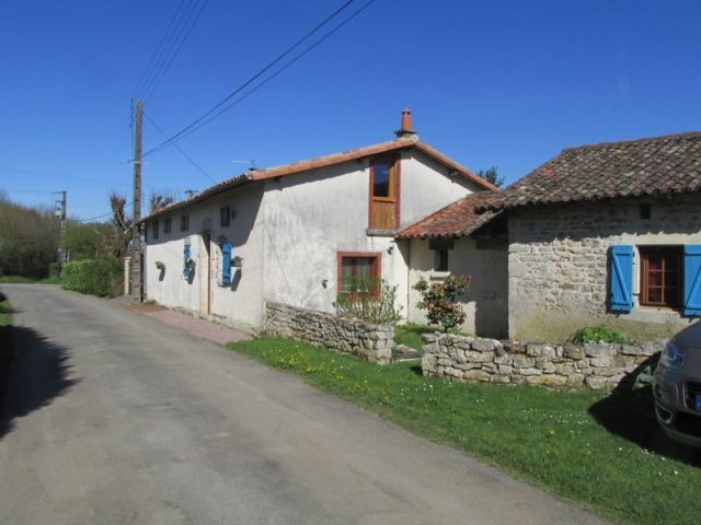 Detached Stone House With Guest Annexe..