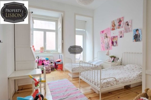 Remodeled 3 Bedroom Lisbon Apartment in..