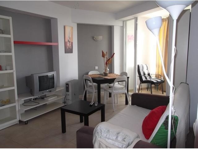 2 Bed Apartment for sale in Benalmadena.. - 2