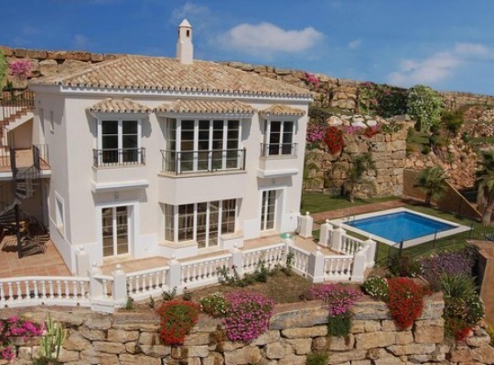 Villa for sale in Sierra Blanca Country..