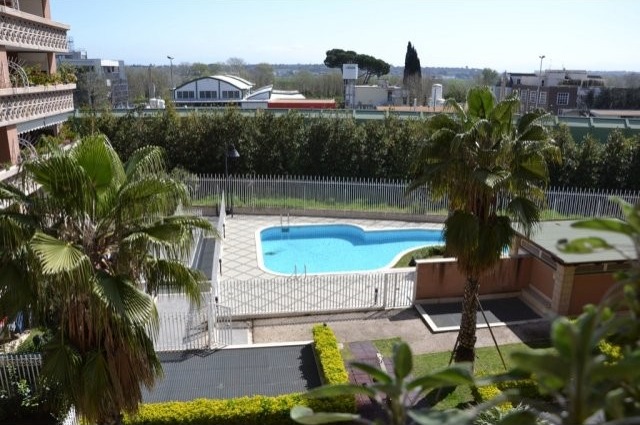 2 Bedrooms - Apartment - For Sale