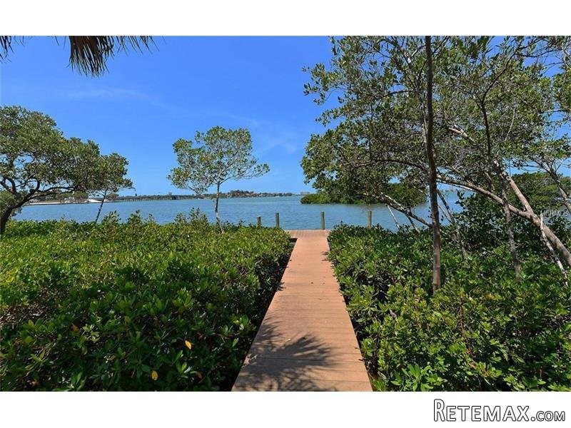 Land For Sale: 3250 Old Oak Dr.. - 2