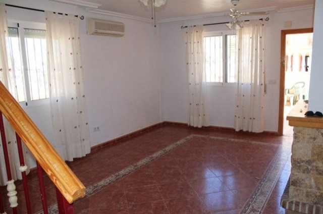 Townhouse for sale 139.950 €.. - 2