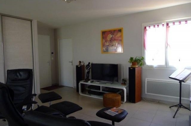 Axis Limoux And Carcassonne, Single.. - 2