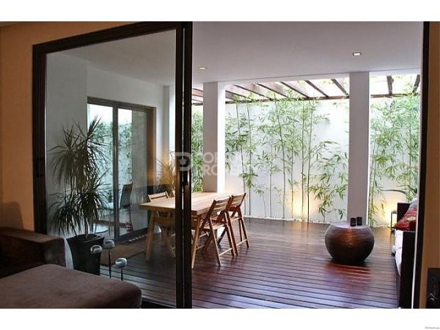6 Bedroom apartment in Sao Mamede..