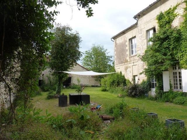 4 bedroom House For Sale: 86200 25 MIN... - 2