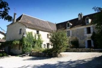 In The Hills Dominating The Dordogne..