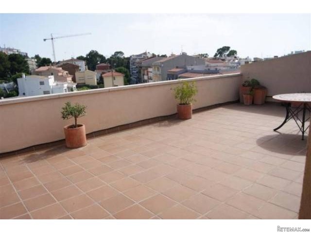 2 Bedrooms - Penthouse - Girona - For..