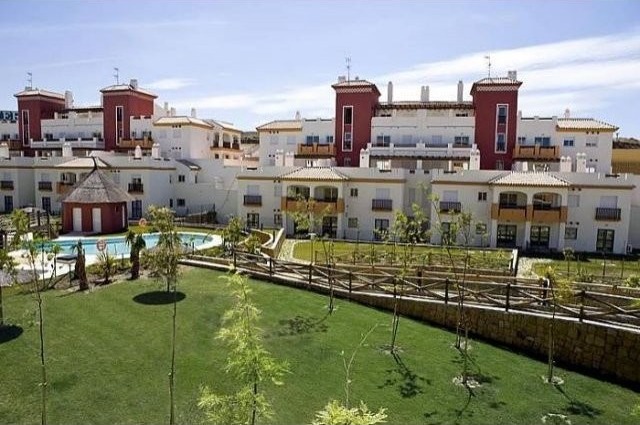 Apartment - Located in Torre del Mar..