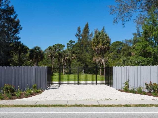 Land For Sale: 7198 Midnight Pass Rd.. - 2