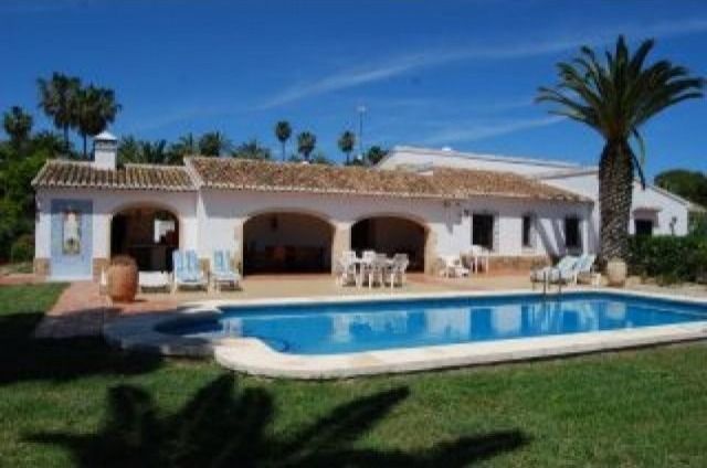 Villa for sale in Javea