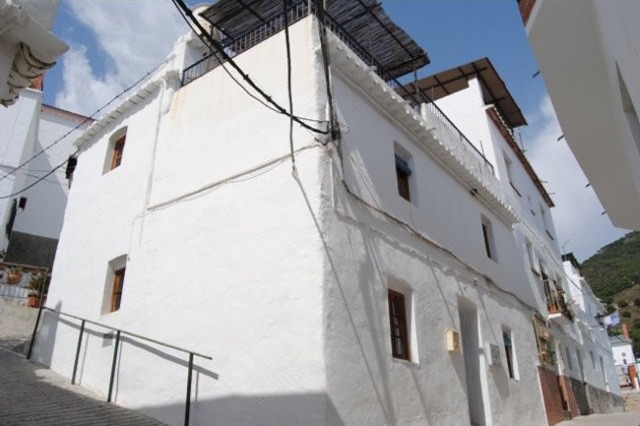 Town House for Sale in Competa, Competa..