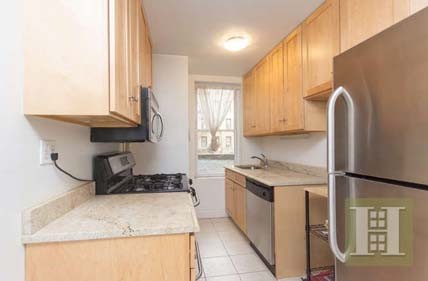 1 bedroom Apartment For Sale: 811.. - 2