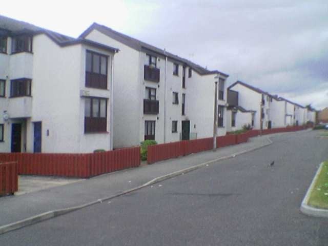 One and two bedroom flats in Fieldway..
