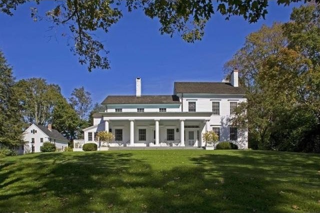5 bedroom Residence For Sale: Pawling..