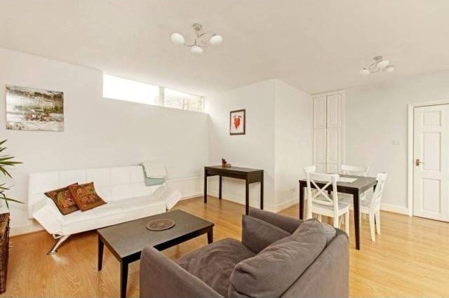 Baldwins Gardens, London EC1N