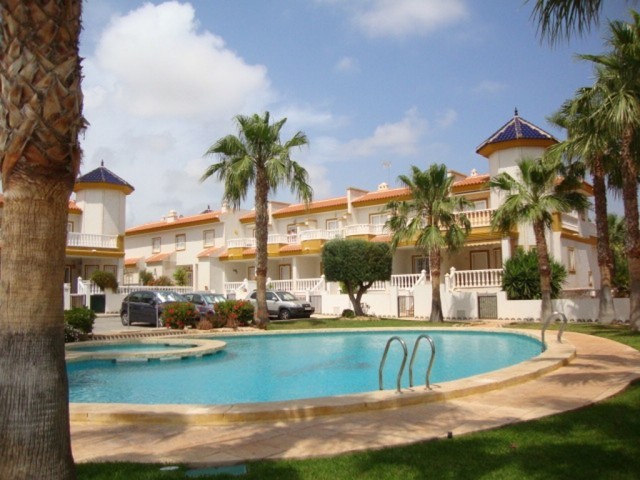 2 Bedrooms - Townhouse - Alicante - For..