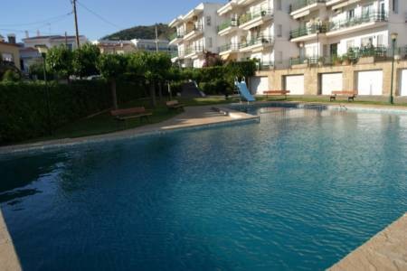 2 Bedrooms - Apartment - Girona - For..