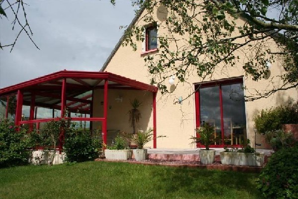 House with a Nice Conservatory