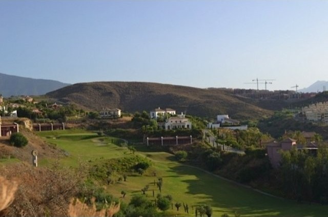 Fantastic Sea & Golf View Plot in Los.. - 2