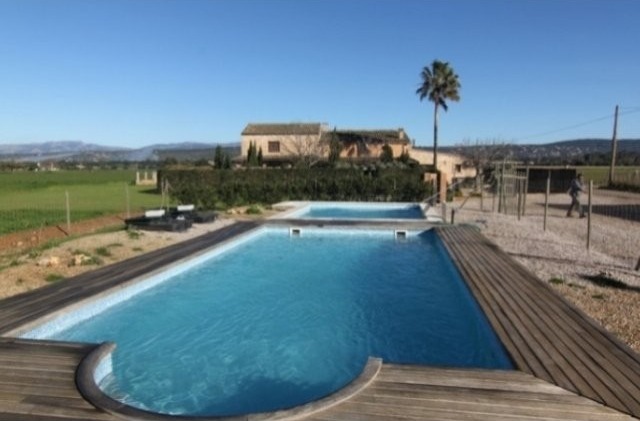 Finca In Sant Jordi, Just 10 Minutes To..